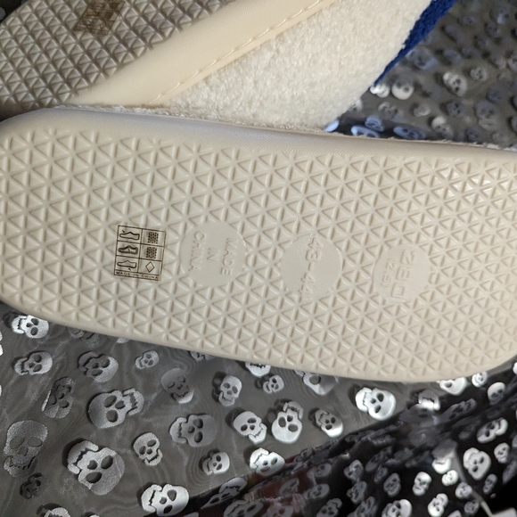 Evil eye slippers - Picture 4 of 4